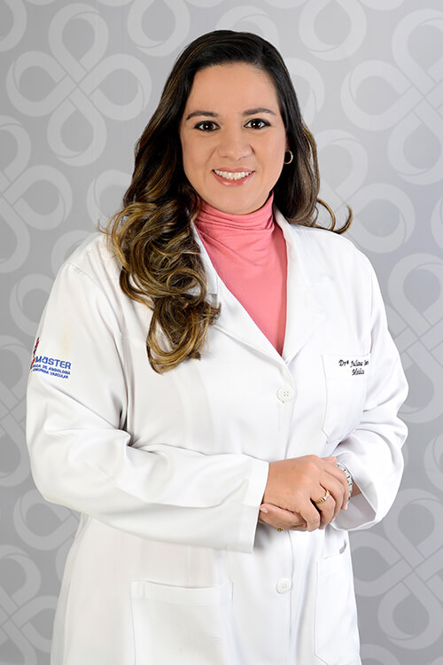 Dra. Juliana Maria Tenório - Angiologia e Cirurgia Vascular - Clínica Angiomaster